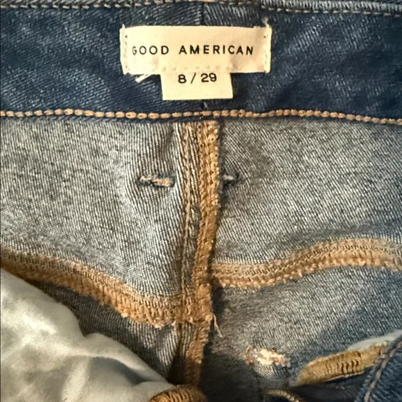 NWT Good American Good Waist Skinny Cropped Jeans - Size 8 - Picture 4 of 8